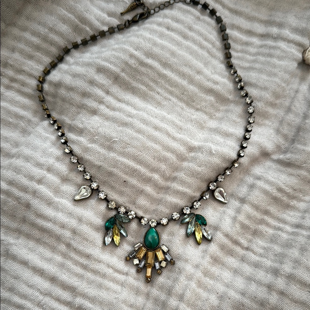 Gold and Silver Necklace with Elegant Pendant Design